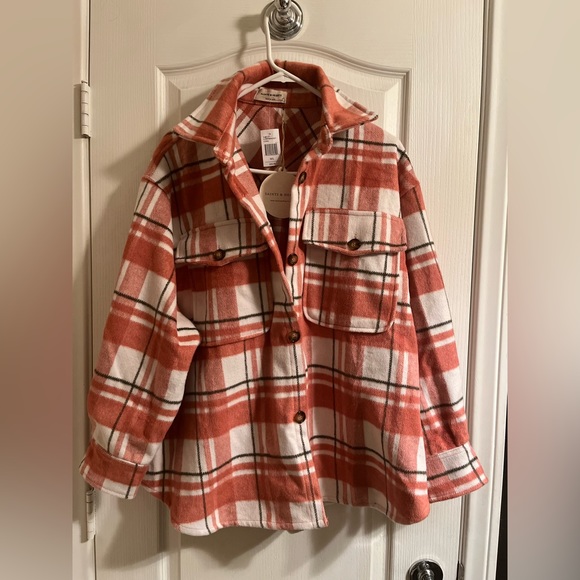 Saints & Hearts plaid oversized Shacket - Picture 3 of 10